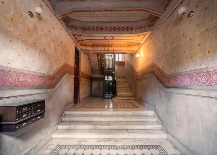 360me Palace 4*